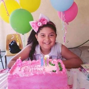 Meet your Posher, Ana